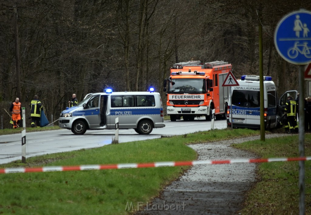 Schwerer VU Krad Pkw Koeln Porz Eil Grengeler Mauspfad P290.JPG - Miklos Laubert